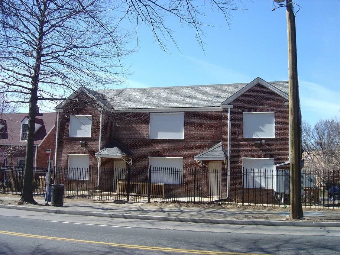 Building Photo - 3548-3550 Minnesota Ave SE