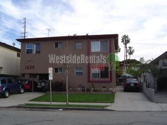 Primary Photo - 1506 Barry Ave