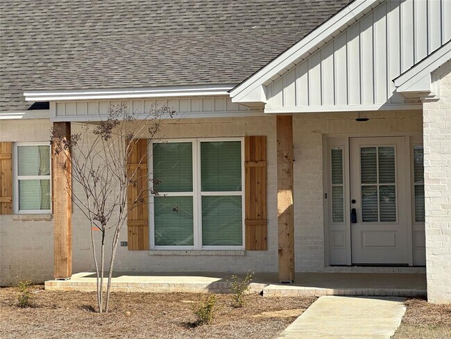 Building Photo - 19 Liberty Bell Dr