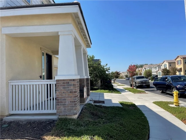 Building Photo - 12817 Meridian St