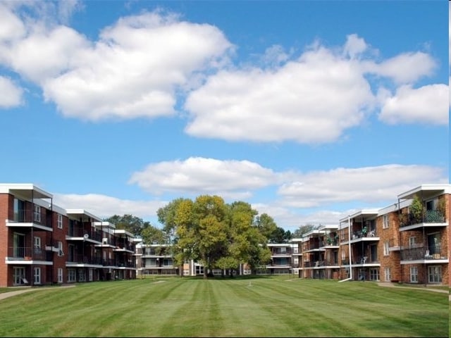 Building Photo - Point of America Apartments