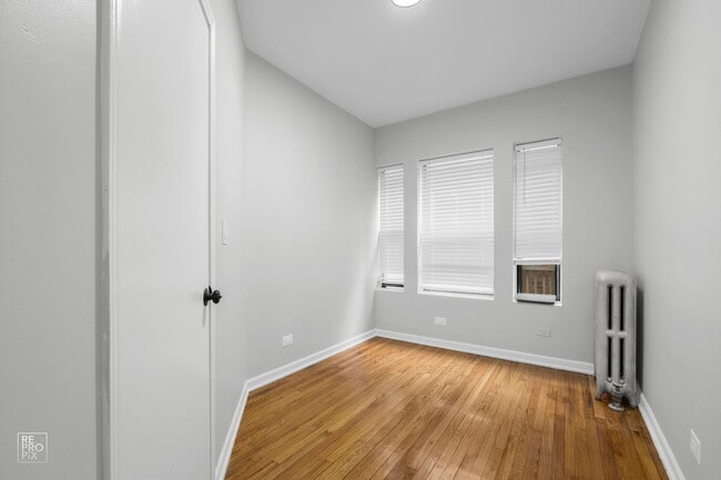 Building Photo - 6101 S Langley