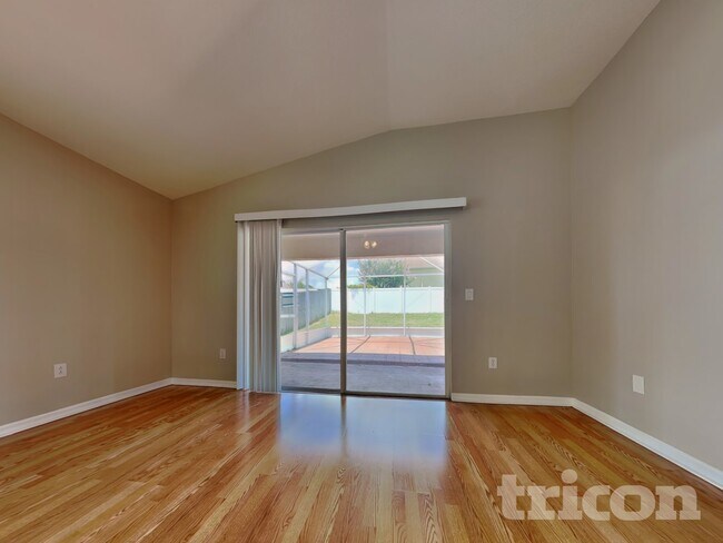 Foto del edificio - 4926 Trinidad Dr