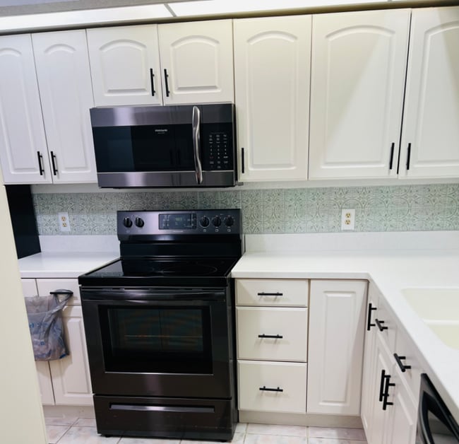 Foto del edificio - 26333 Nadir Rd