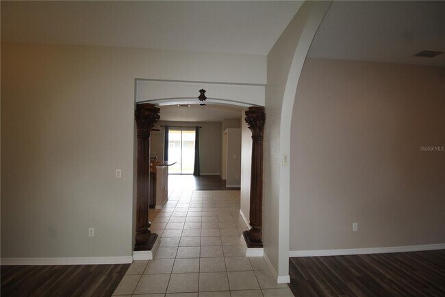 Foto del edificio - 3724 Eagle Pass St