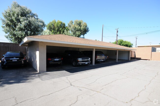 Building Photo - 13162 Allard Ave