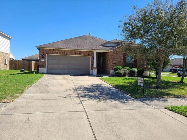 Building Photo - 1119 Messina Ln