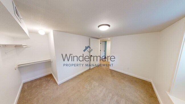 Foto del edificio - 1346 Bonsella St