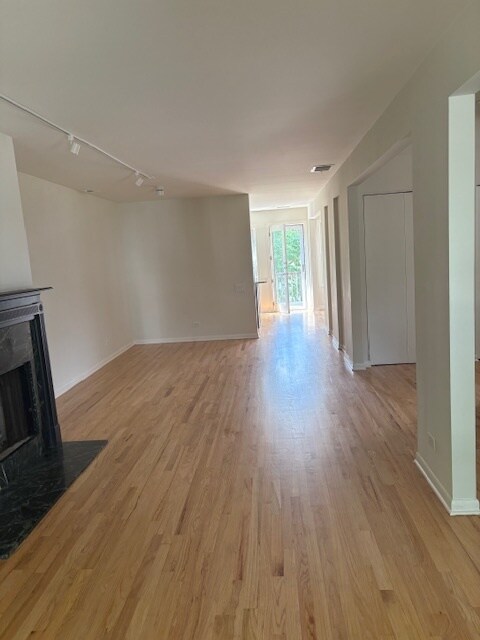 LR looking toward kitchen - 1821 W Henderson St