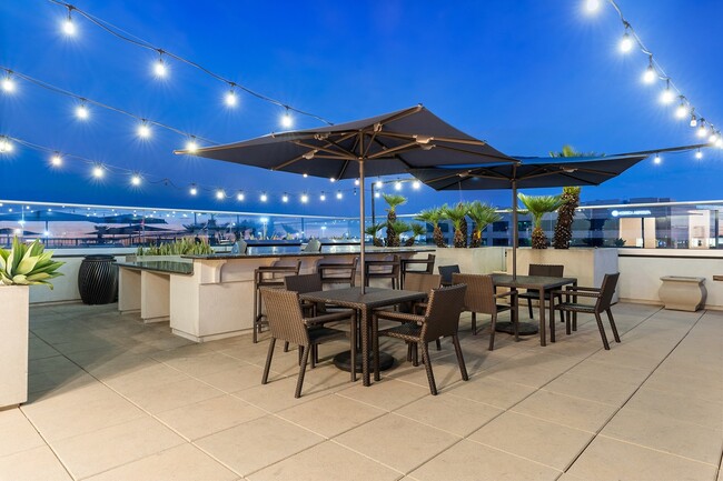 Building Photo - 1818 Platinum Triangle