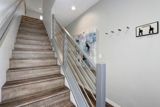 Foto del edificio - 428 Midstream Ln