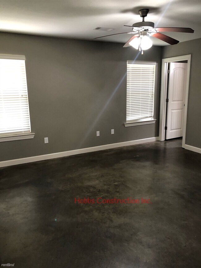Building Photo - 4 br, 2 bath House - 35 Tanzanite Dr