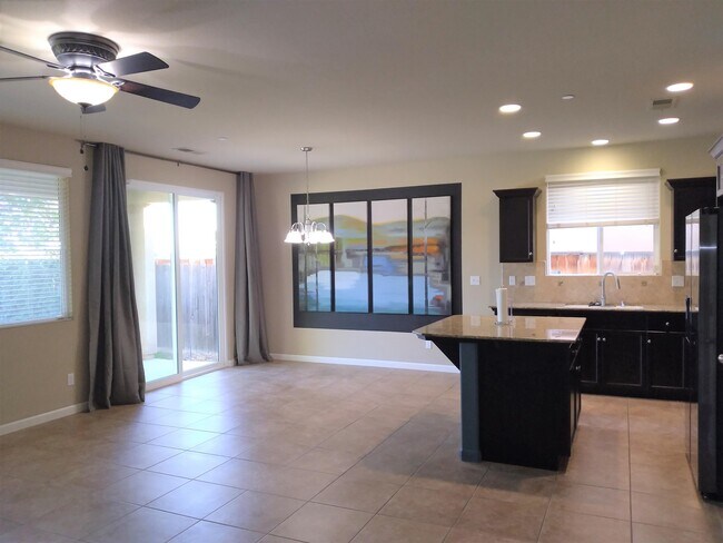 Foto del edificio - 4132 Chessa Ln