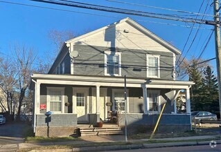 Building Photo - 237 High St