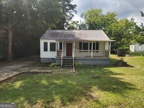 Building Photo - 30 Battey Dr