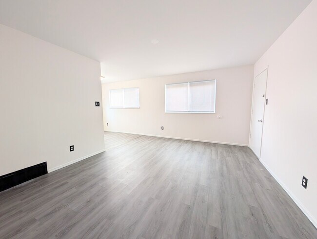Foto del edificio - 6722 Colony Acres Dr