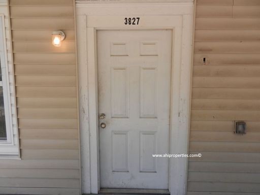 Foto del edificio - 3827 40th Avenue North Unit B