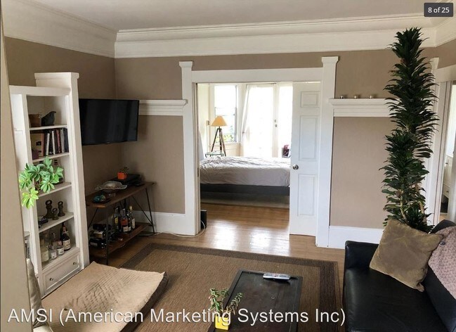 Building Photo - 1 br, 1 bath House - 1360 Green #3