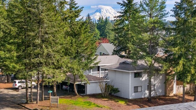 Foto del edificio - 1471 Rainier Ct