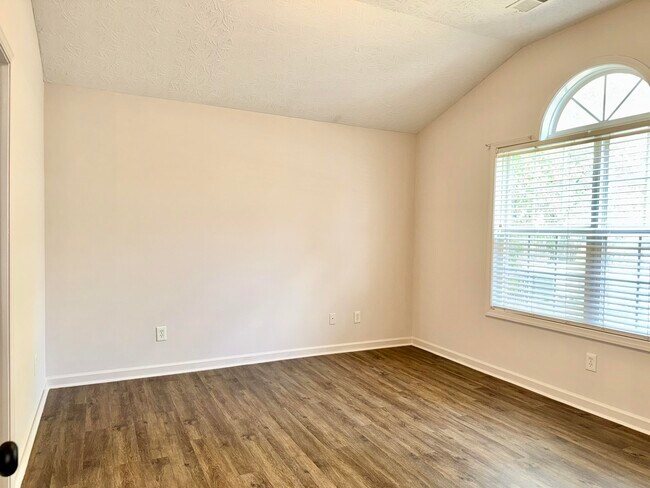 Foto del edificio - 2216 Prescott Ln