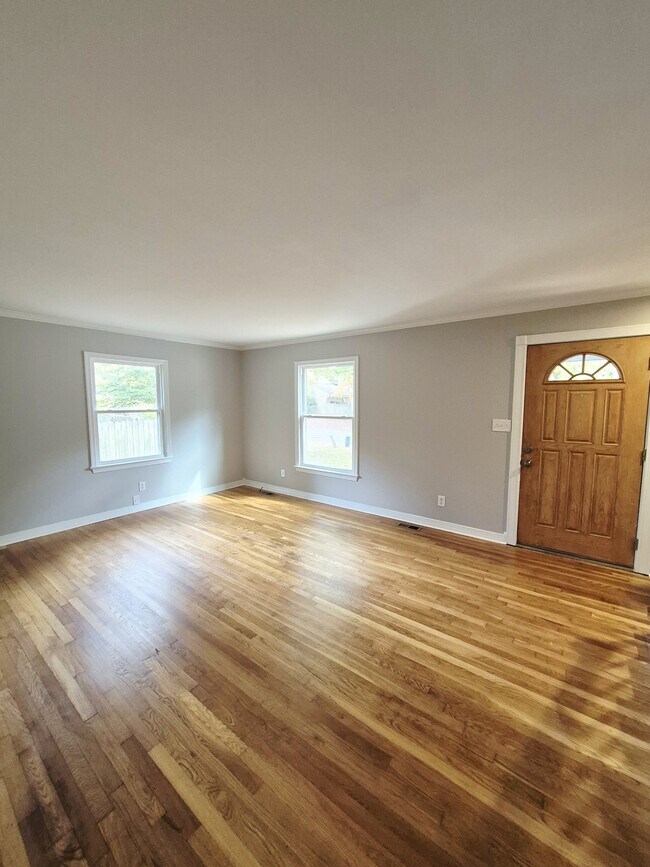 Building Photo - 97 Waterview Dr