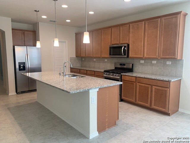 Foto del edificio - 28406 Shailene Dr