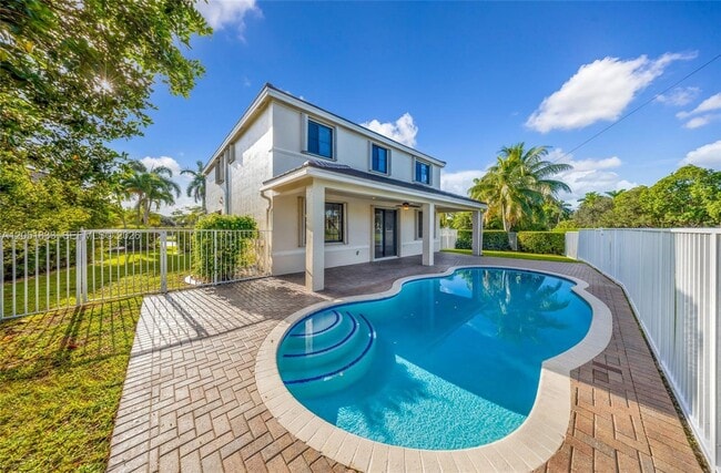 Photo - 1538 Tamarind Ct (Weston, FL) House
