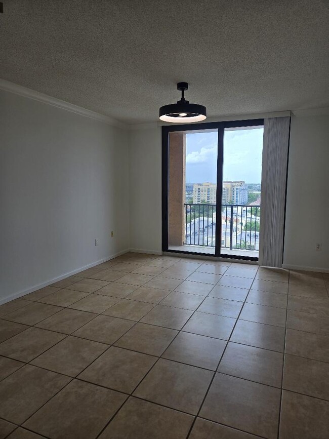 Building Photo - 651 Okeechobee Blvd