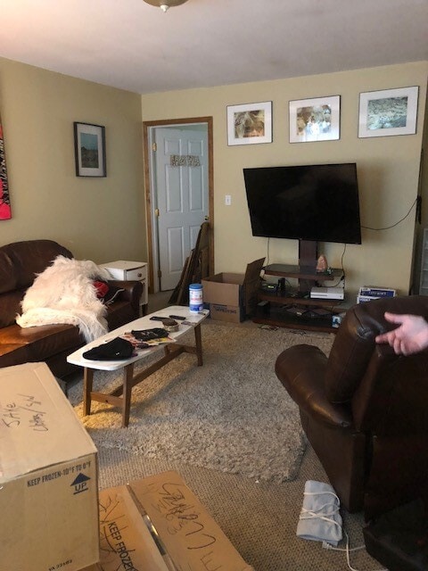 Building Photo - 15 LLC-75 Sailly Avenue