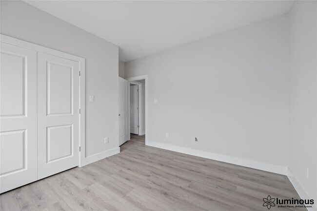 Foto del edificio - 6702 Metro Blvd