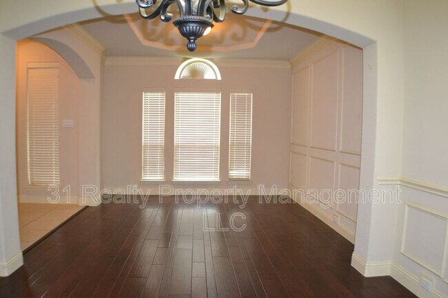 Foto del edificio - 6428 Abbotsford Dr