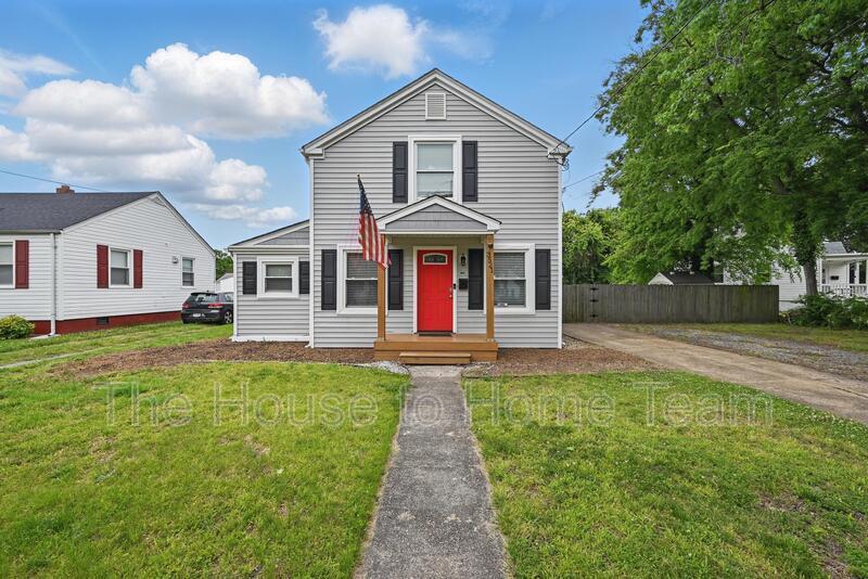 Primary Photo - 3521 Brest Ave
