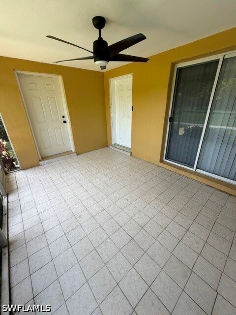 Foto del edificio - 4319 Golden Gate Pkwy