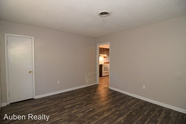 Building Photo - 3 br, 1.5 bath House - 3607 Meadowlark Road
