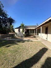 Building Photo - 2627 N Thorne Ave