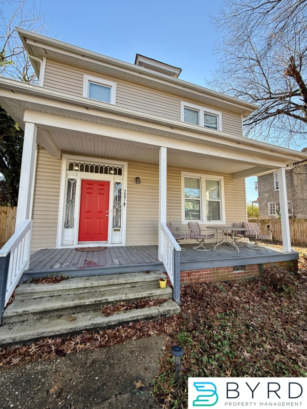 Building Photo - 3007 3rd Ave