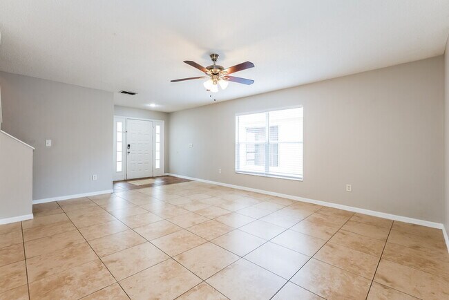 Foto del edificio - 22715 St Thomas Cir