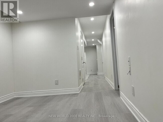 Photo du bâtiment - 4718 Centretown Way