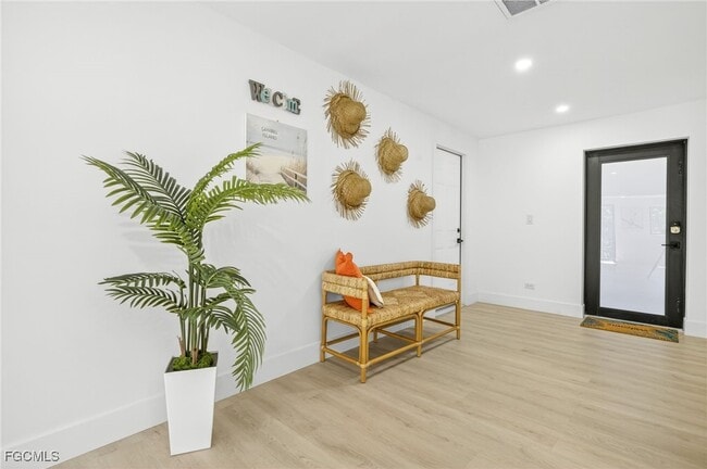 Foto del edificio - 1105 Skiff Pl