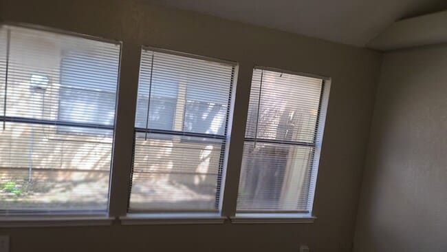 Foto del edificio - Duplex in Ft Worth