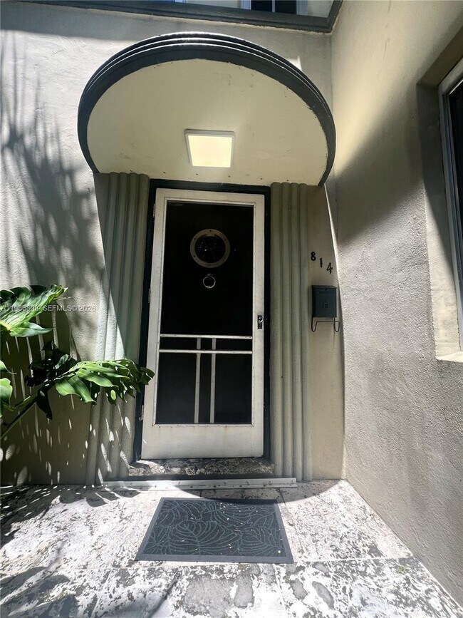 Foto del edificio - 814 Michigan Ave