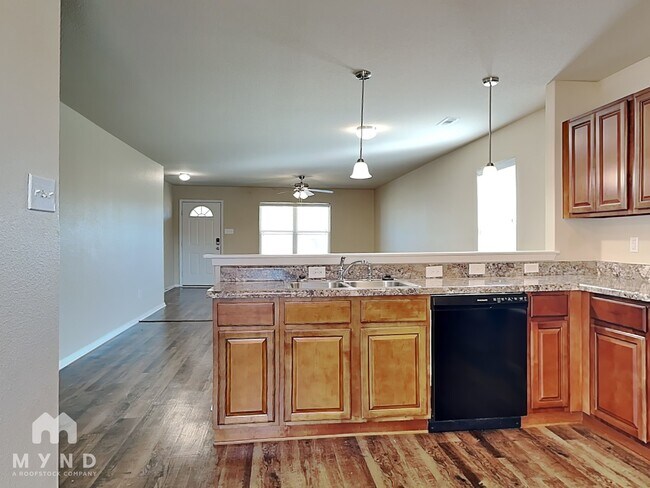 Foto del edificio - 6609 Ridgemist Ln