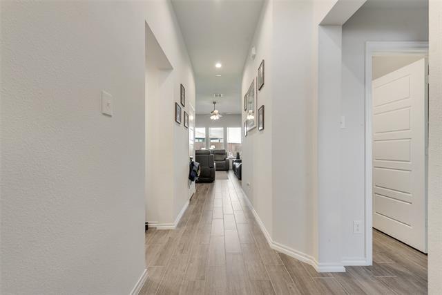 Foto del edificio - 3360 N Crowley Cleburne Rd