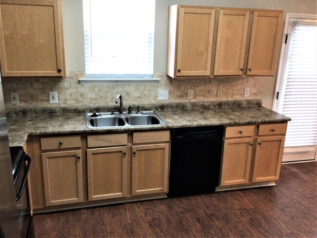 Foto del edificio - 3335 Winterbrook Place