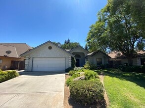 Building Photo - 4253 W Los Altos Ave