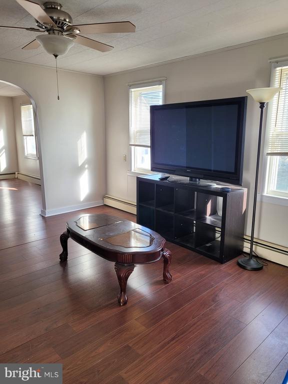 Foto del edificio - 308 Ash St