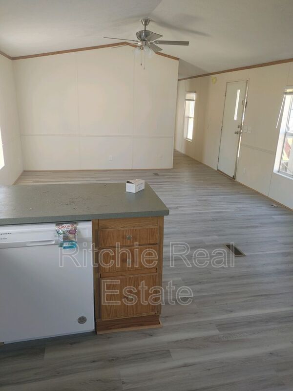Foto del edificio - 21459 Hwy 167