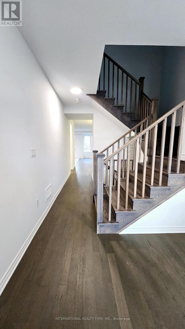 Photo du bâtiment - 3163 Meadowridge Dr