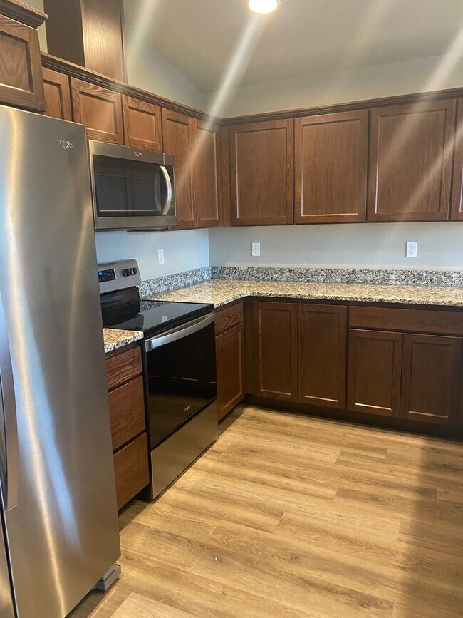 Foto del edificio - Newer 3 Bedroom/ 2 Bath Home