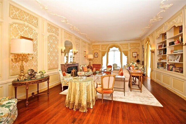 Foto del edificio - 673 Bellevue Ave